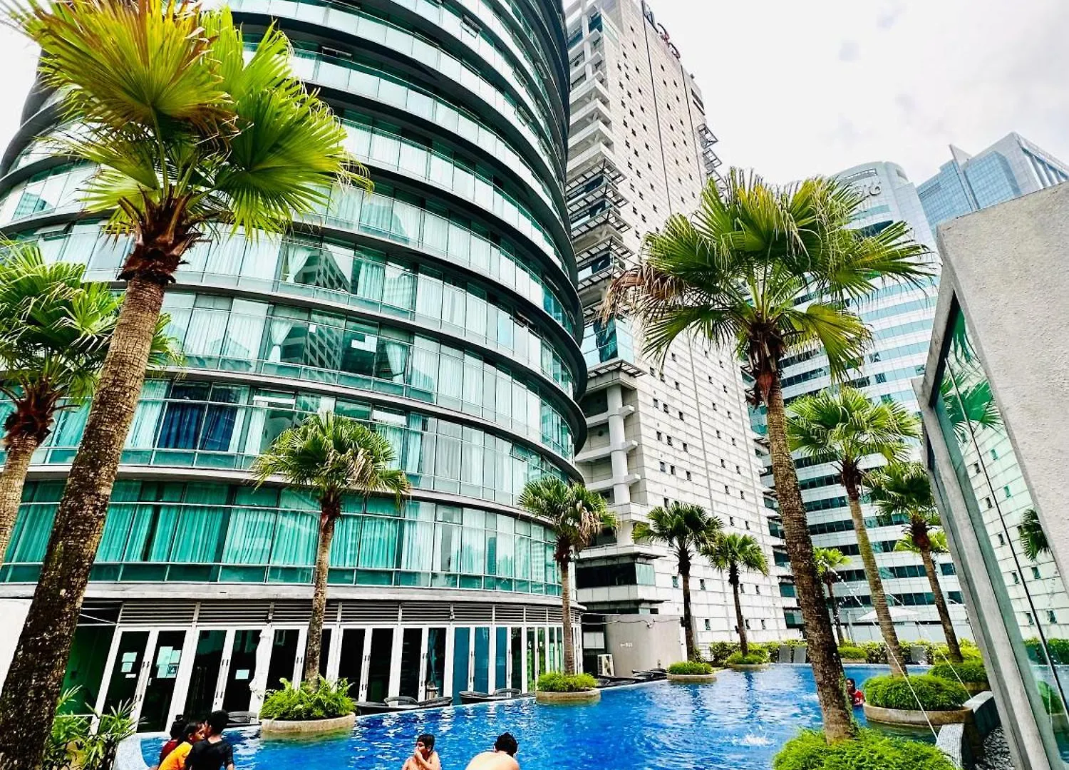 Vortex Suites Near Klcc-365 Kuala Lumpur 0*,