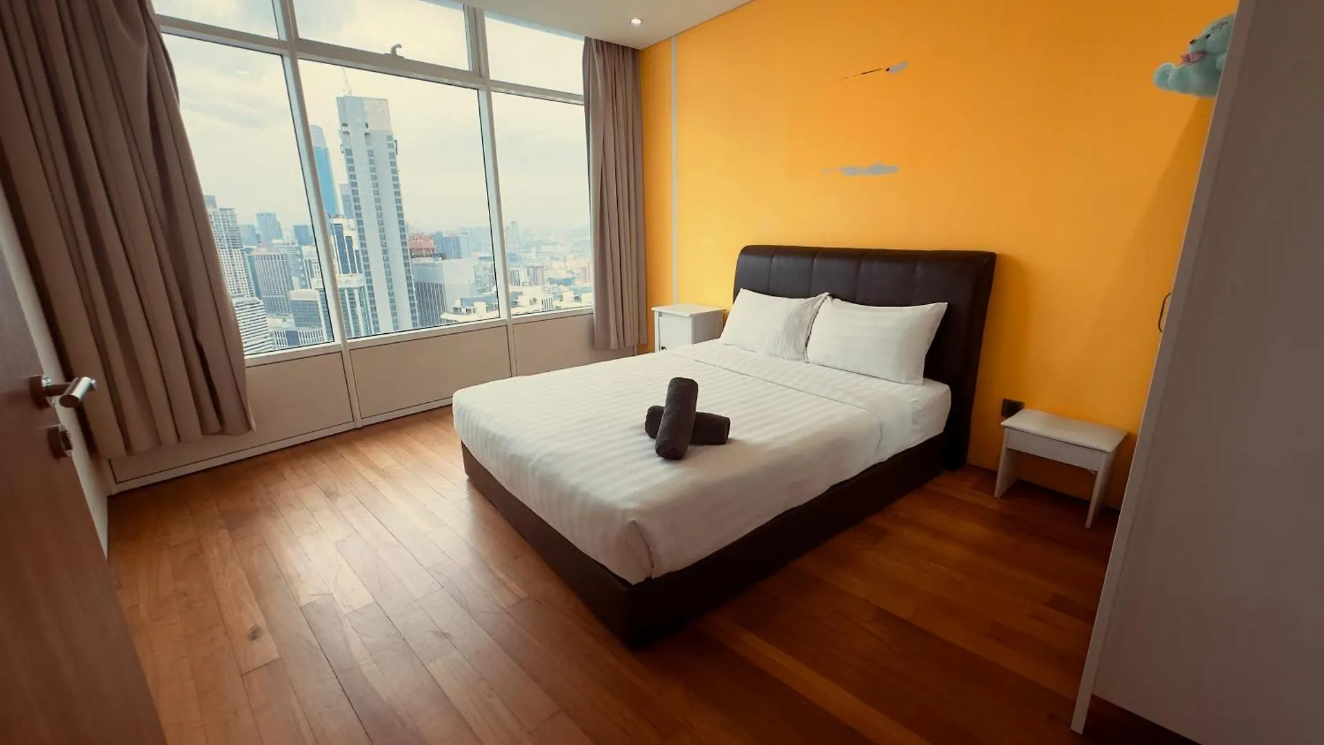 Vortex Suites Near Klcc-365 Kuala Lumpur 0*,